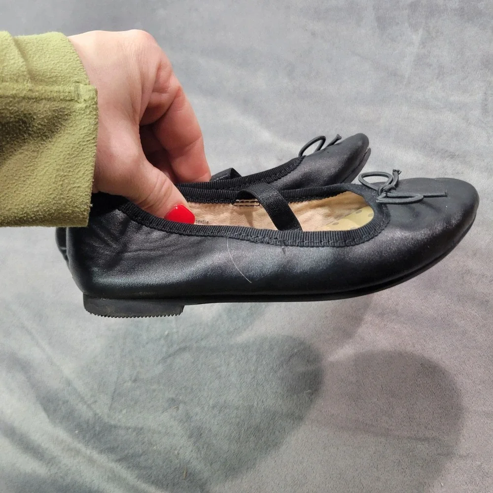 Cat and Jack Toddler Girls Black Ballet Flats Mary‎ Jane Shoes Size 10